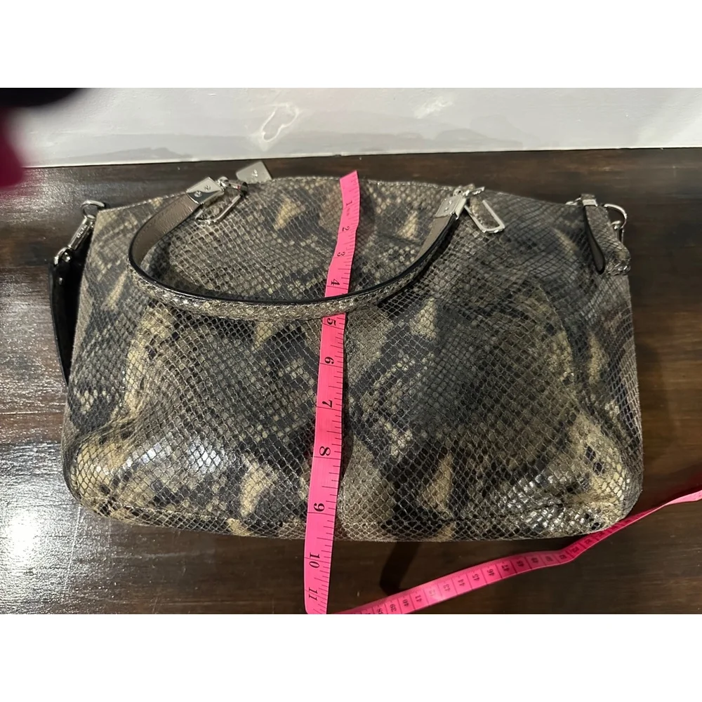 Women's Madison Kelsey Coach Satchel Bag Medium Gray Snake Print